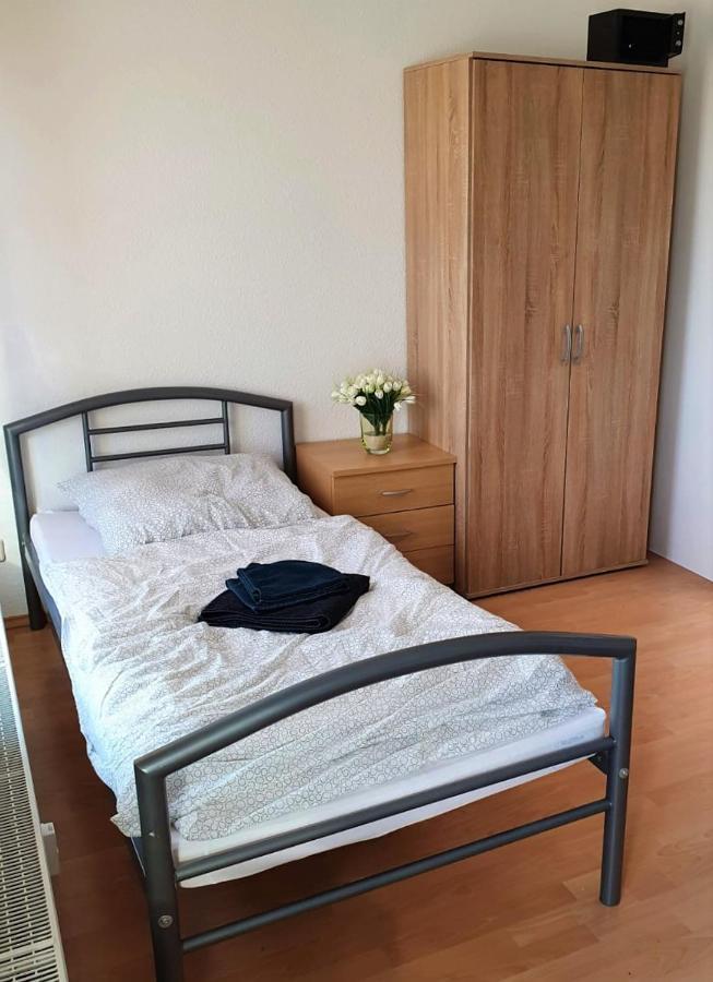 Gästewohnung 4-Raum Wohnung für 2-8 Personen Zwickau Exterior foto